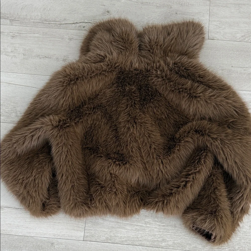 The Frankie Shop Plush Faux Fur Bomber Jacket - Picture 12 of 12